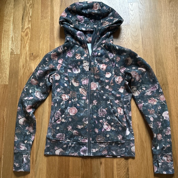 Lululemon zip up sweater - Picture 1 of 3